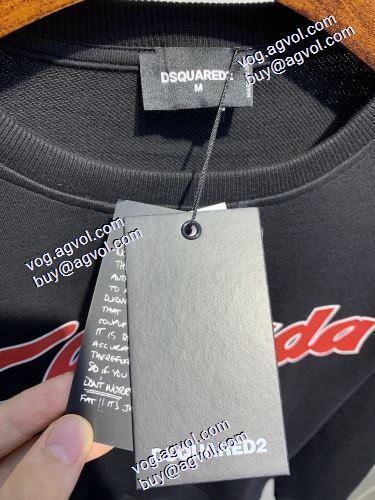 DSQUARED2偽物ブランド 肌触りの気持ちい〜 多色可選落ち着いた感覚 ポップ   2020AW DSQUARED2 ディースクエアード