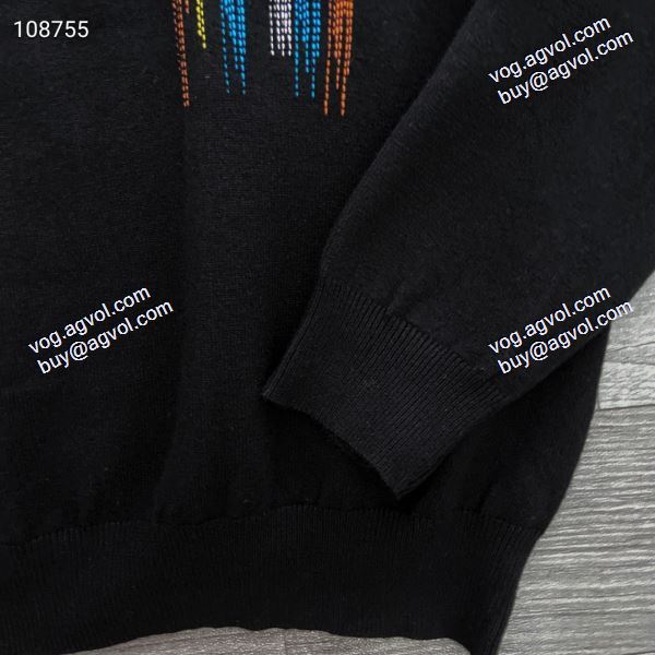デザイン性の高い2020秋冬新作 2色可選 ニットウェア ジバンシー コピー GIVENCHY コピー