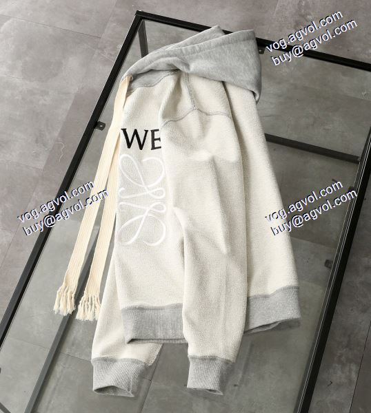 個性的なデザロエベ コピー耐久性のある LOEWE コピーパーカー 2020秋冬新作