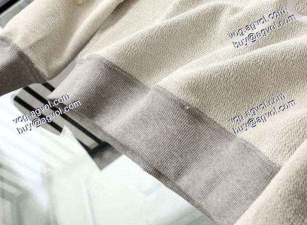 個性的なデザロエベ コピー耐久性のある LOEWE コピーパーカー 2020秋冬新作