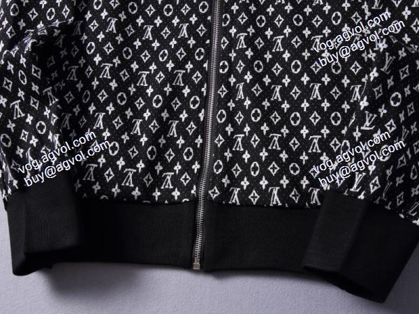上下セット2色可選 数に限りがある2020秋冬新作ルイ ヴィトンコピー LOUIS VUITTON コピー