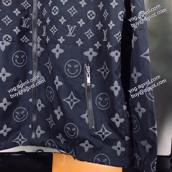 上下セット 2色可選 2020秋冬新作ルイ ヴィトンコピー  LOUIS VUITTON コピースタイリッシュな印象