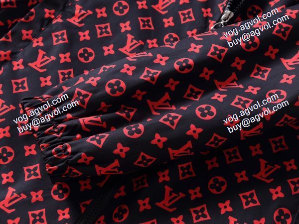 LOUIS VUITTON コピー ブルゾン2020秋冬新作ルイ ヴィトンコピー お洒落に魅せる