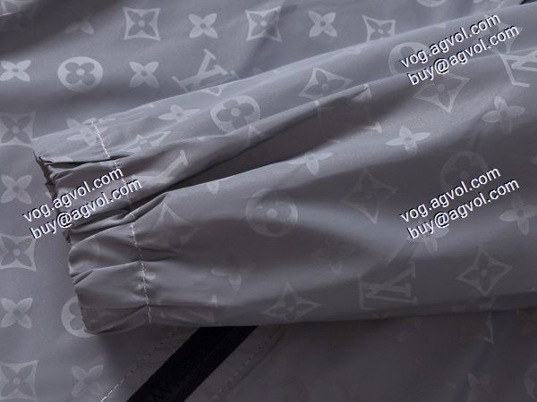 2020秋冬新作 数に限りがあるルイ ヴィトンコピー  LOUIS VUITTON コピー ブルゾン