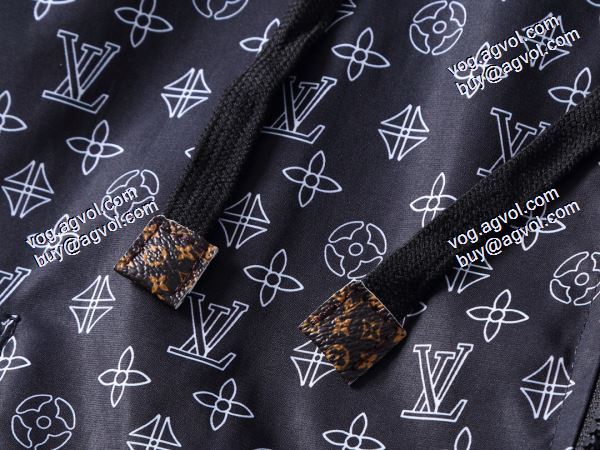 LOUIS VUITTON コピー ブルゾンデザイン性の高い2020秋冬新作ルイ ヴィトンコピー