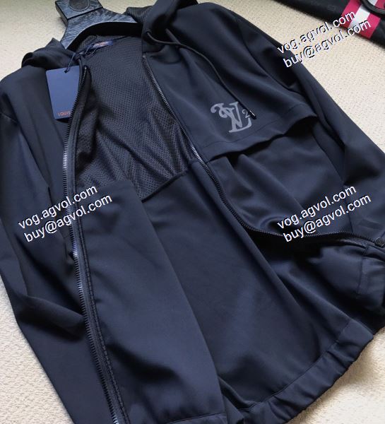 ファッション 人気2020秋冬新作ルイ ヴィトンコピー  LOUIS VUITTON コピー  ブルゾン
