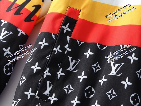 大人のおしゃれに 2020秋冬新作ルイ ヴィトンコピー  LOUIS VUITTON コピー  ブルゾン