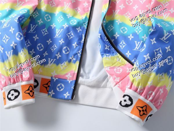 ブルゾン2020秋冬新作ルイ ヴィトンコピー存在感のある  LOUIS VUITTON コピー