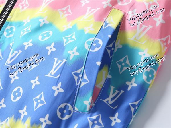 ブルゾン2020秋冬新作ルイ ヴィトンコピー存在感のある  LOUIS VUITTON コピー