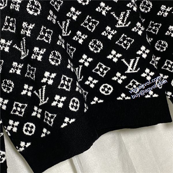 売れ筋のいい2020秋冬新作 2色可選 ニットウェアルイ ヴィトンコピー  LOUIS VUITTON コピー