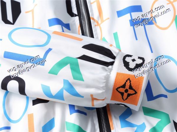 2色可選ルイ ヴィトンコピー2020秋冬新作 LOUIS VUITTON コピー 大特価  ブルゾンお買得