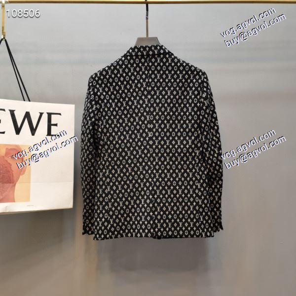 2020秋冬新作ルイ ヴィトンコピー 存在感のある LOUIS VUITTON コピー  テーラードジャケット