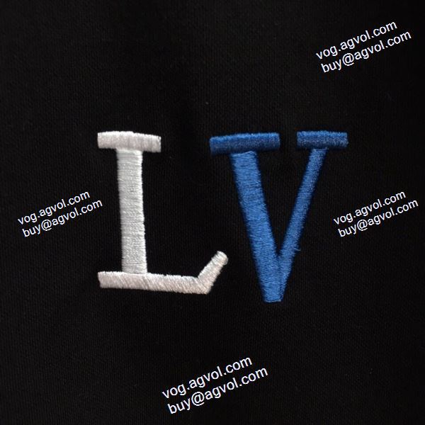 個性的なデザ ルイ ヴィトン LOUIS VUITTONブランドコピー 2色可選 上下セット 2020秋冬 
