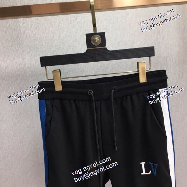 個性的なデザ ルイ ヴィトン LOUIS VUITTONブランドコピー 2色可選 上下セット 2020秋冬 
