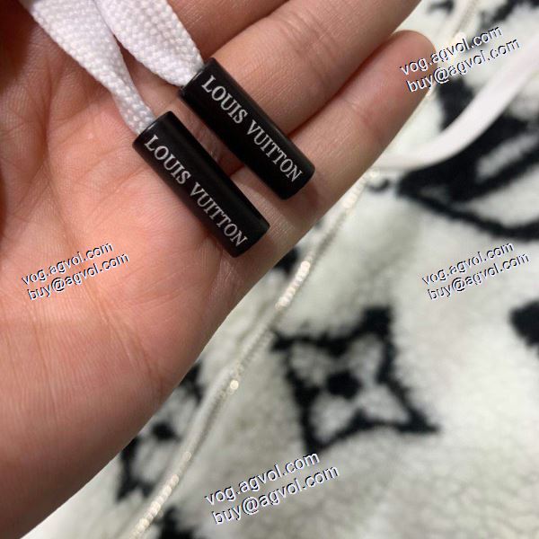 2020秋冬 ルイ ヴィトン LOUIS VUITTONスーパーコピー 激安 ファション性の高い 2色可選 フード付きコート 