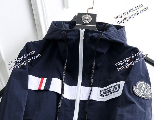 2色可選 2020秋冬新作ブルゾン MONCLER コピー モンクレールコピー落ち着いた感覚