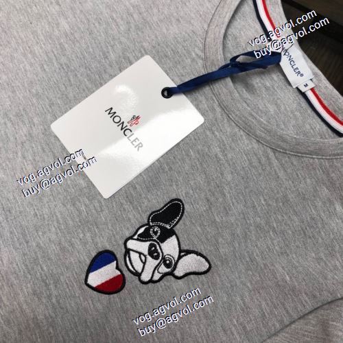  3色可選売れ筋のいい MONCLERコピー プルオーバーパーカー 【大人気】定番商品 2020AWルイ ヴィトンコピー偽物 通販激安