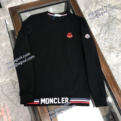  魅力的 MONCLERコピー プルオーバーパーカー  お洒落に魅せる デザイン性の高い2020AWルイ ヴィトンコピー偽物 通販激安