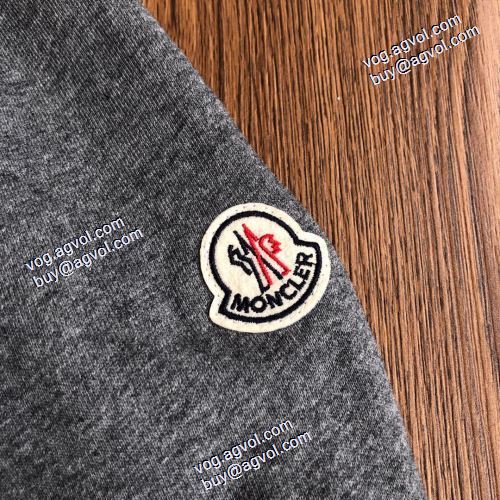  存在感のある プルオーバーパーカー MONCLERコピー大好評 2色可選2020AWルイ ヴィトンコピー偽物 通販激安追跡あり☆入手困難
