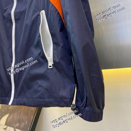  人気雑誌掲載 MONCLERコピーずっと人気♪ 2020AWフード付きコート ルイ ヴィトンコピー偽物 通販激安 