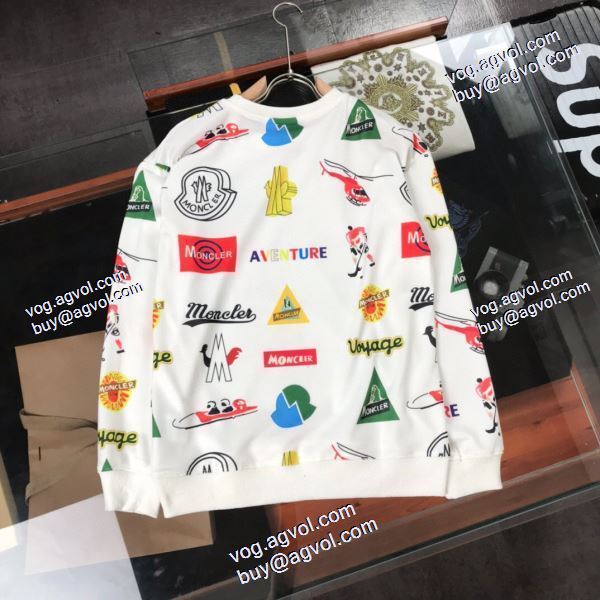2色可選 2020秋冬 落ち着いた感覚 モンクレール MONCLERブランド コピー プルオーバーパーカー