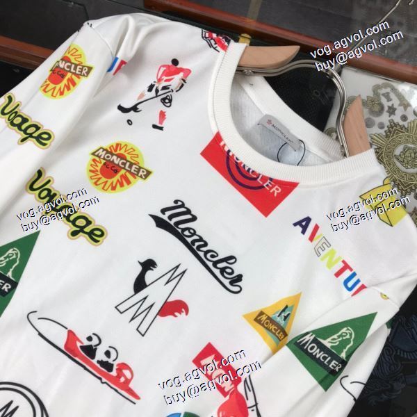 2色可選 2020秋冬 落ち着いた感覚 モンクレール MONCLERブランド コピー プルオーバーパーカー