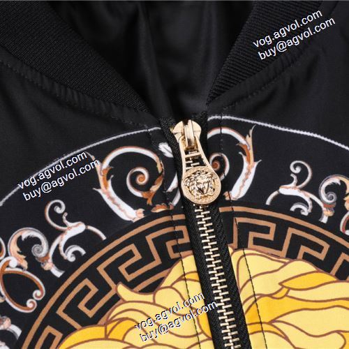 魅惑 2020AW ヴェルサーチ コピー 偽物 通販激安ブルゾン  絶対オススメ♡ VERSACE コピー 