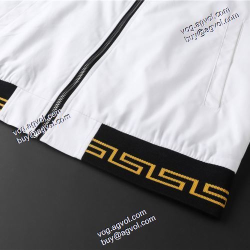 ブルゾン 個性派 2020AW ヴェルサーチ コピー 偽物 通販激安  大人キレイに仕立てる VERSACE コピー2色可選 