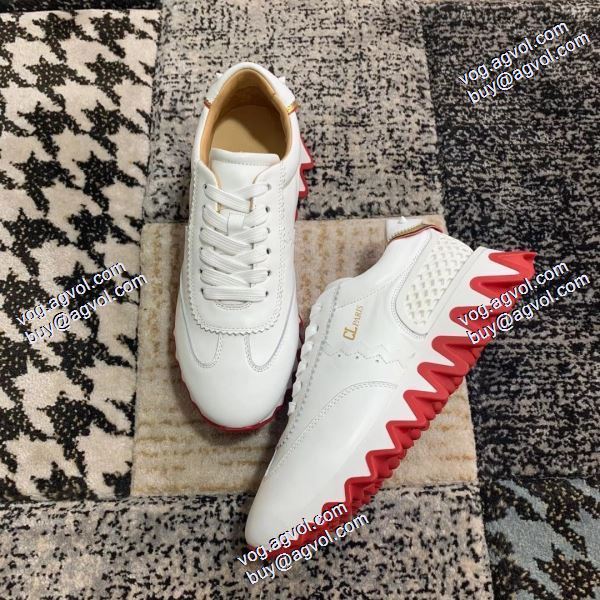 2020秋冬 クリスチャンルブタン Christian Louboutinスーパーコピー デザイン性の高い ランニングシューズ ナチュラルな素材感 