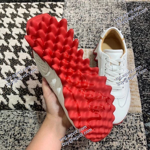 2020秋冬 クリスチャンルブタン Christian Louboutinスーパーコピー デザイン性の高い ランニングシューズ ナチュラルな素材感 