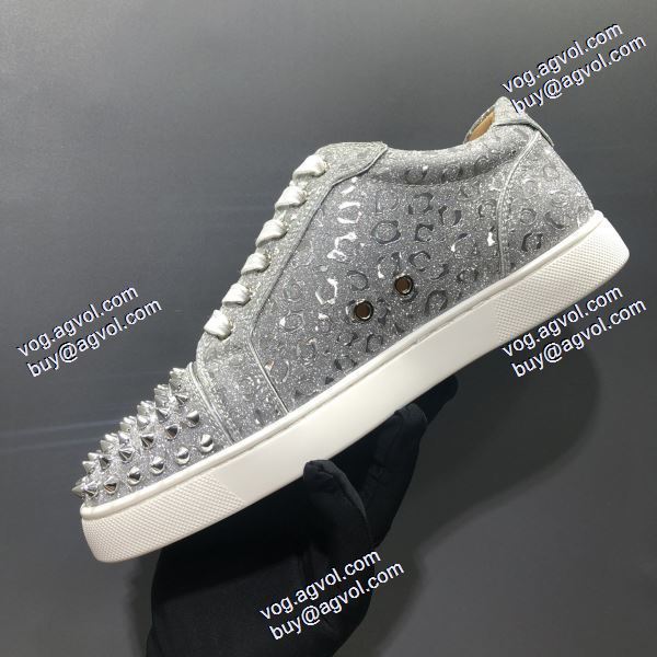カジュアルシューズ  クリスチャンルブタン Christian Louboutinスーパーコピー 人気 ランキング  2020秋冬 
