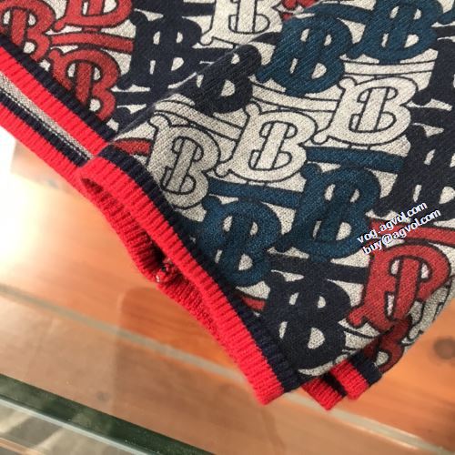 数に限りがある BURBERRY 海外限定ライン バーバリー偽物ブランド 2022新作 セーター 2色可選 おしゃれさ抜群パーカ ニットパーカー 程よい厚み