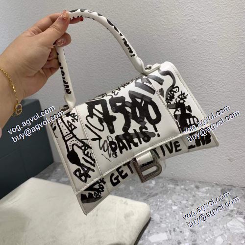 【激安】 2021春夏 バレンシアガ BALENCIAGA 98394-1 レディースバッグ 手持ち&ショルダー掛け ハンドバッグ 2色可選 BALENCIAGAブランド コピー 売れ筋のいい