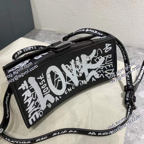 【激安】 2021春夏 バレンシアガ BALENCIAGA 98394-1 レディースバッグ 手持ち&ショルダー掛け ハンドバッグ 2色可選 BALENCIAGAブランド コピー 売れ筋のいい