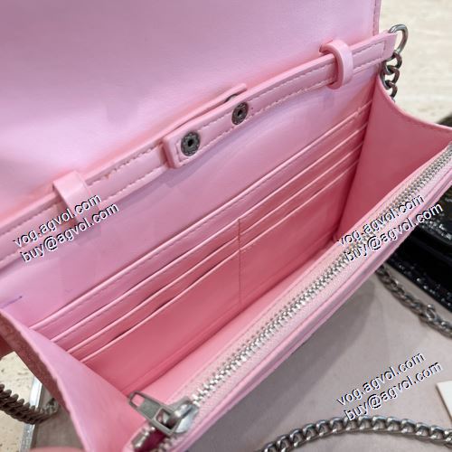 美品！ 2021春夏 バレンシアガ BALENCIAGAスーパーコピー 激安 20*13cm ショルダーバッグ 2色可選  シンプルな外観