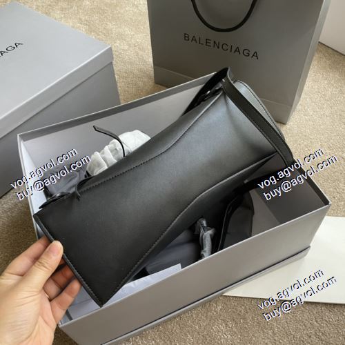 めちゃくちゃお得 手持ち&ショルダー掛け 2021春夏 バレンシアガ BALENCIAGA ハンドバッグ 2色可選 BALENCIAGAブランドスーパーコピー 柔軟