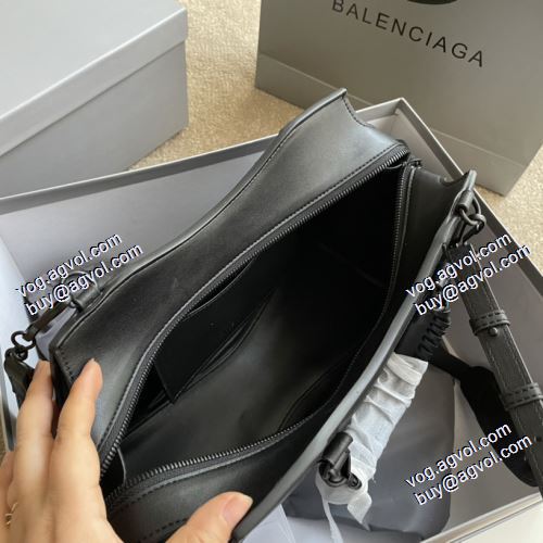 めちゃくちゃお得 手持ち&ショルダー掛け 2021春夏 バレンシアガ BALENCIAGA ハンドバッグ 2色可選 BALENCIAGAブランドスーパーコピー 柔軟