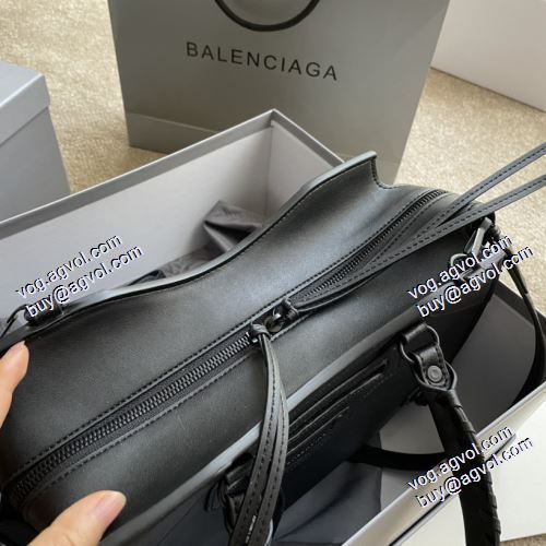 めちゃくちゃお得 手持ち&ショルダー掛け 2021春夏 バレンシアガ BALENCIAGA ハンドバッグ 2色可選 BALENCIAGAブランドスーパーコピー 柔軟