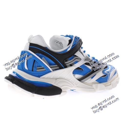 絶大な人気を誇る 2021春夏 Track 2 Sneakers