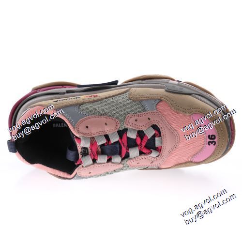 スタイルアップ効果 2021春夏 バレンシアガ BALENCIAGA ランニングシューズ スニーカー バレンシアガブランド 偽物 通販 底にラバーが貼ってある