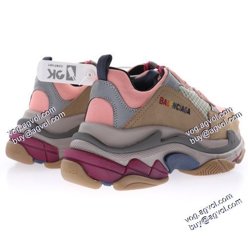 スタイルアップ効果 2021春夏 バレンシアガ BALENCIAGA ランニングシューズ スニーカー バレンシアガブランド 偽物 通販 底にラバーが貼ってある