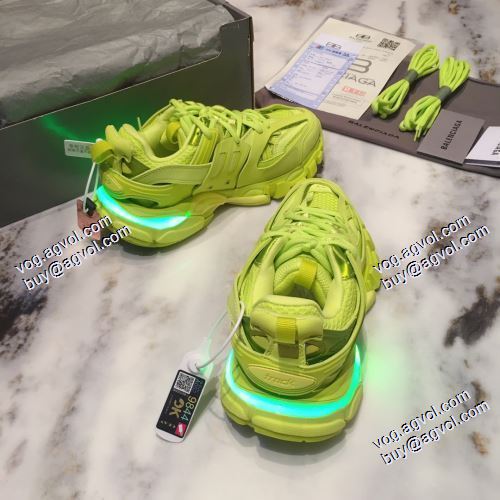 2021春夏 重宝するアイテム バレンシアガスーパーコピー BALENCIAGA ランニングシューズ スニーカー 激安 滑りにくい