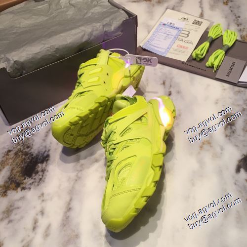 2021春夏 重宝するアイテム バレンシアガスーパーコピー BALENCIAGA ランニングシューズ スニーカー 激安 滑りにくい