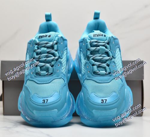 高級感を引き立てる 2021 バレンシアガ Balenciaga Triple S ランニングシューズ スニーカー バレンシアガ偽物ブランド 軽い履き心地
