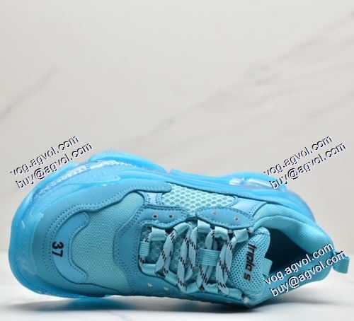 高級感を引き立てる 2021 バレンシアガ Balenciaga Triple S ランニングシューズ スニーカー バレンシアガ偽物ブランド 軽い履き心地