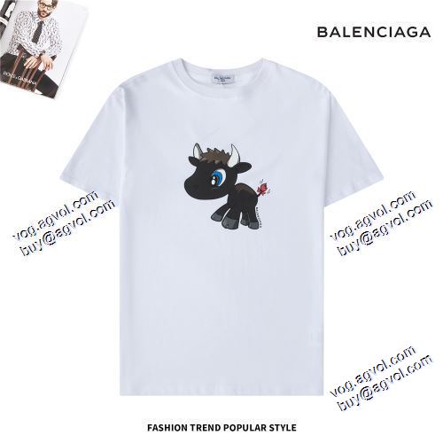 売れ筋のいい 2021春夏 BALENCIAGA バレンシアガ 4色可選 BALENCIAGAスーパーコピー 激安 半袖Tシャツ ラックスした雰囲気
