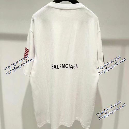 お洒落に魅せる 2021春夏 バレンシアガ BALENCIAGA 半袖Tシャツ 2色可選 BALENCIAGAコピーブランド お洒落に魅せる