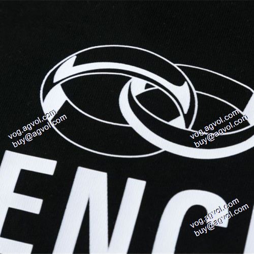 オリジナル バレンシアガ BALENCIAGA 2021春夏 半袖Tシャツ 2色可選 BALENCIAGAブランドスーパーコピー 幅広いジャンル