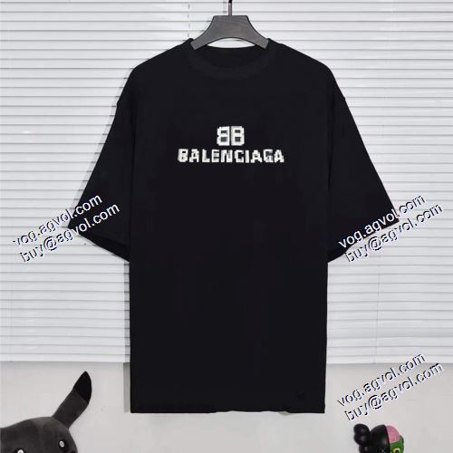バレンシアガ BALENCIAGA デザイン性の高い 半袖Tシャツ 2色可選 2021春夏 BALENCIAGAブランドコピー おしゃれさ抜群パーカ