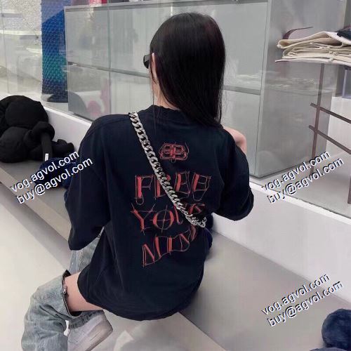存在感のある バレンシアガスーパーコピー 高品質 2021春夏 バレンシアガ BALENCIAGA 半袖Tシャツ